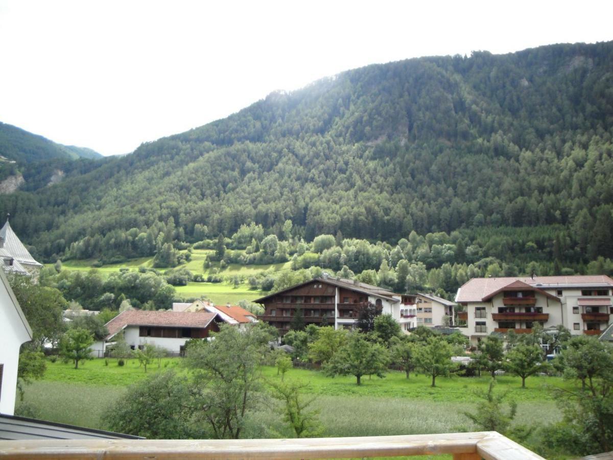 Apartmán Apart Dominika Ried im Oberinntal Exteriér fotografie