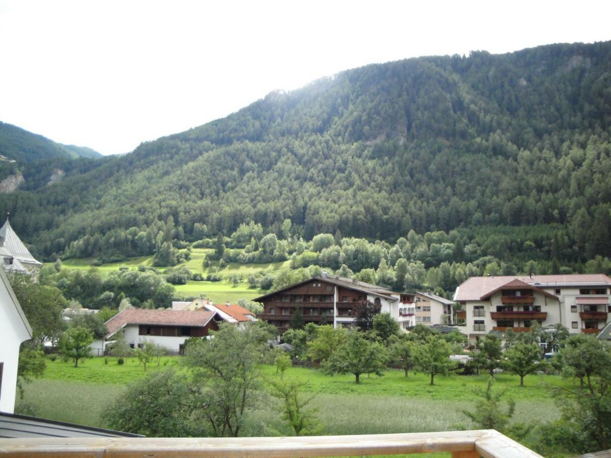 Apart Dominika Ried im Oberinntal Exteriér fotografie