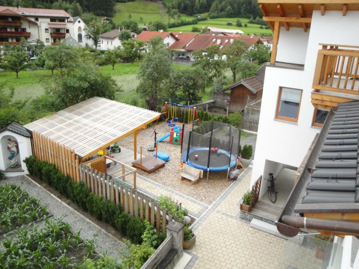 Apart Dominika Ried im Oberinntal Exteriér fotografie